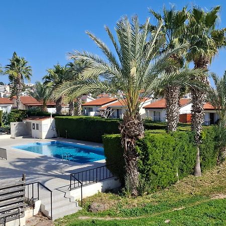 Apartment In Kato Pafos & 10 Min To Venus Beach Екстер'єр фото